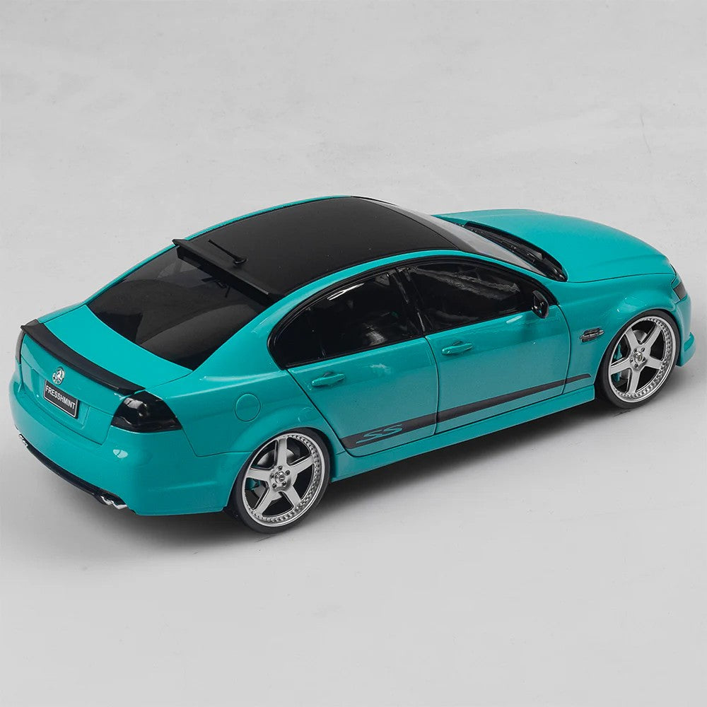 Authentic Collectables, Holden VE Commodore SS V - 'Fresshmint' Street Custom, 1:18 Scale Diecast Car