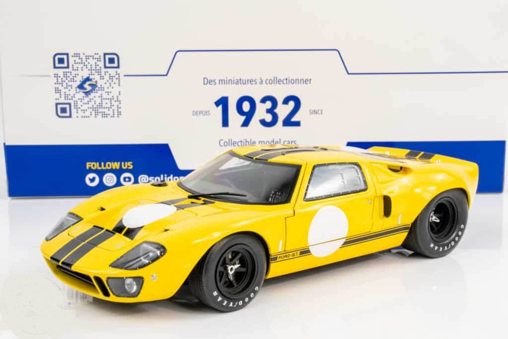 1968 Ford GT40 Mk 1 Yellow, 1:18 Scale Diecast Car
