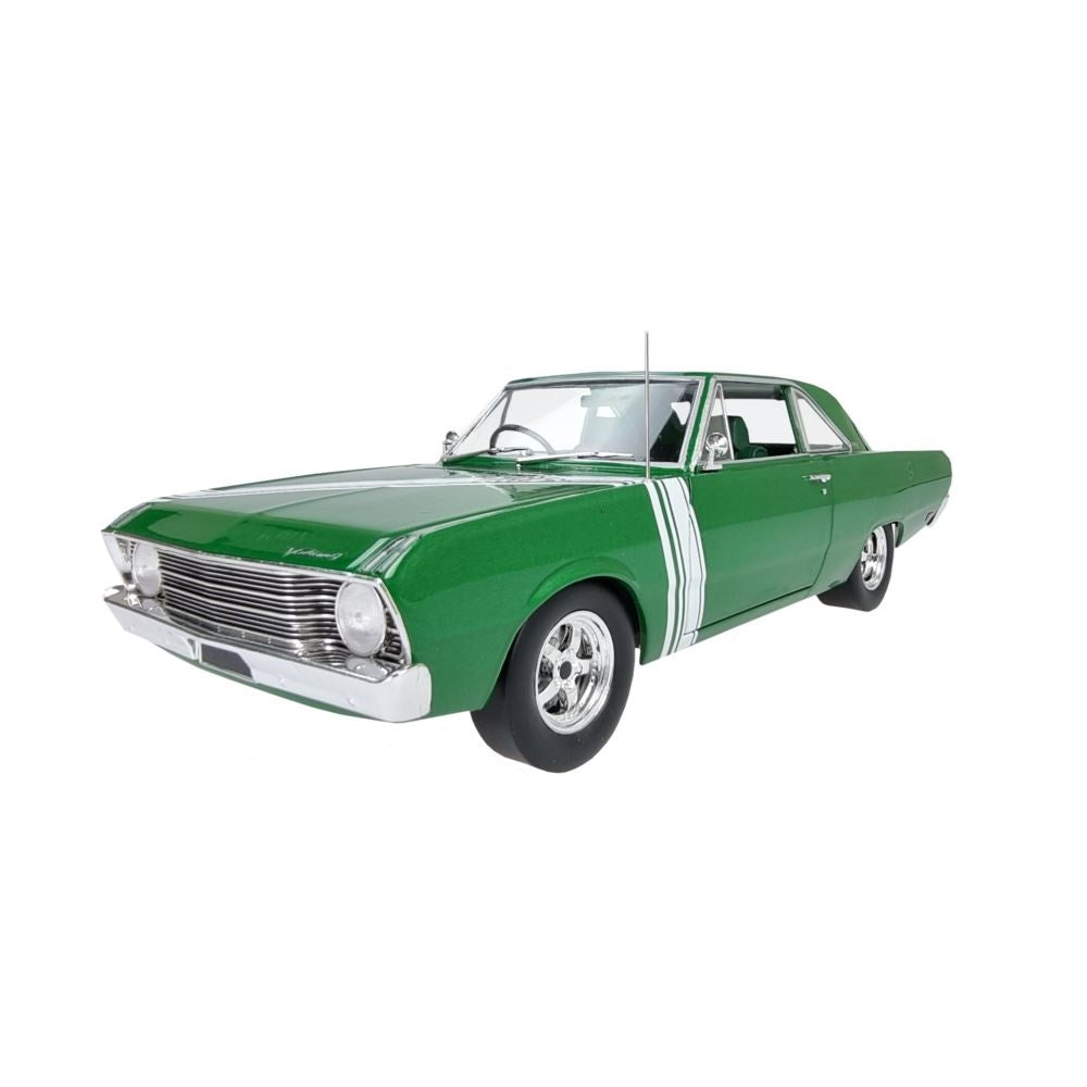 1969 Chrysler Valiant VF, GREEN, 1:18 Scale Diecast Car