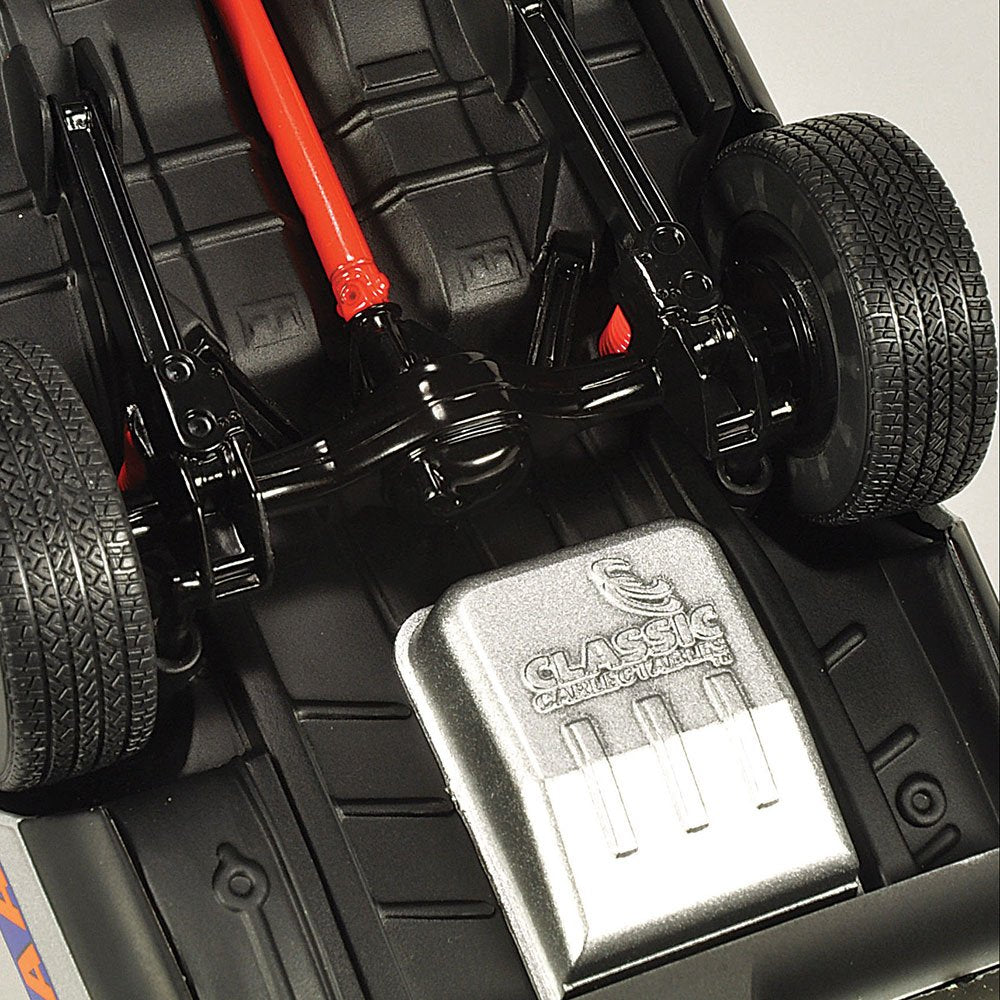 Classic Carlectables Holden LJ Torana GTR XU-1 1972 South Pacific Touring Series, 1:18 Scale Diecast Model Car