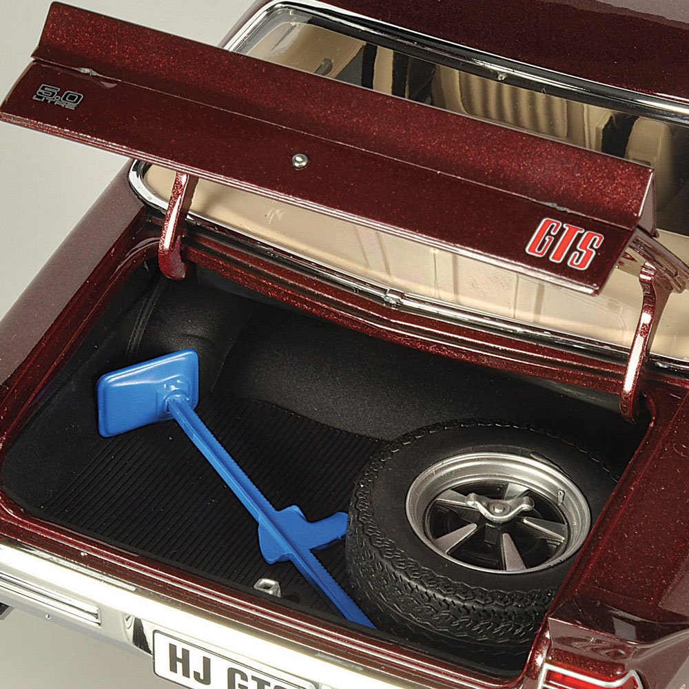 Classic Carlectables Holden HJ Monaro GTS Sedan Claret Metallic, 1:18 Scale Diecast Model Car