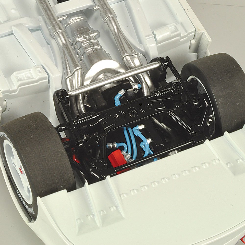 Classic Carlectables Holden VS Commodore, 1999 Calder Park Raceway Race 3 Winner, 1:18 Scale Diecast Model Car