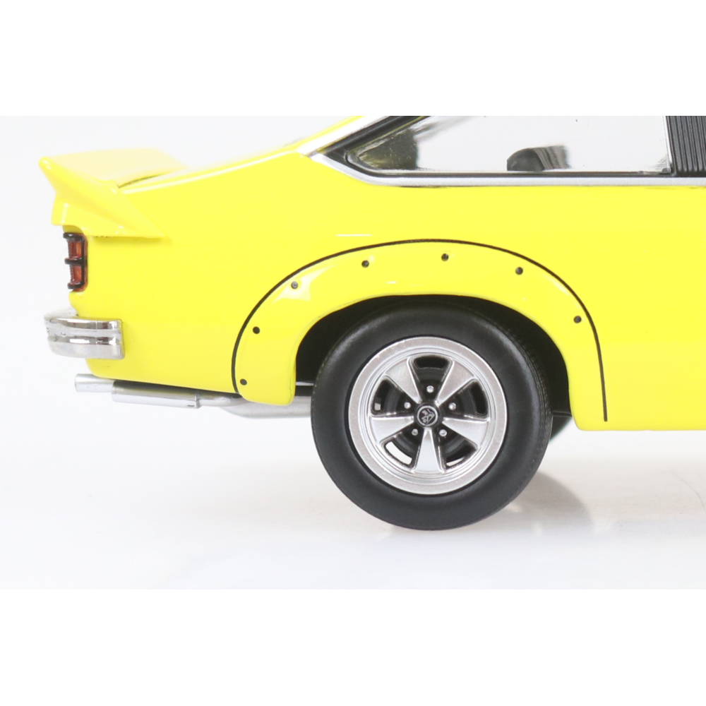 Yellow Holden A9X Torana 308, 1:24 Scale Diecast Car