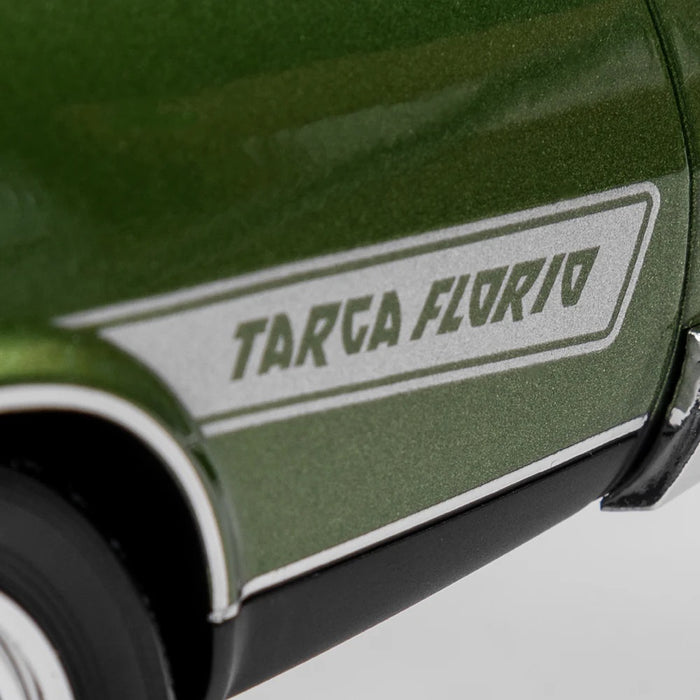 Authentic Collectables, Leyland P76 Targa Florio - Aspen Green Metallic, 1:18 Scale Diecast Car