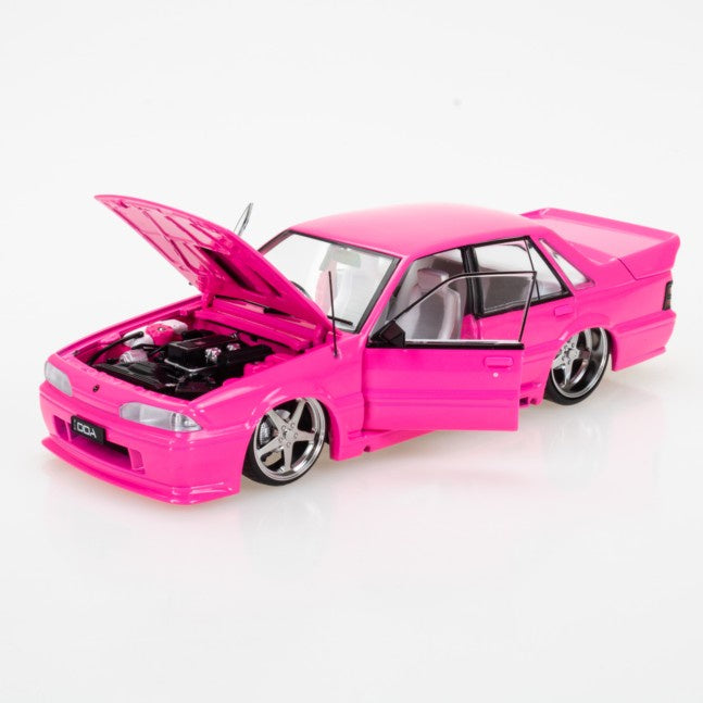 Hot Pink Custom Holden VL Walkinshaw, 1:24 Scale Diecast Car